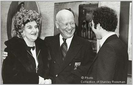 Hermione Gingold (left), Francis Robinson (center), and Stanley Roseman at the opening of the exhibition "Stanley Roseman - The Performing Arts in America," Library and Museum of the Performing Arts, Lincoln Center, 1977.  Stanley Roseman